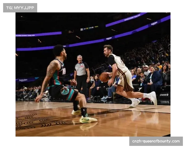 勇士114-113逆转灰熊，库里缺阵下桑托斯完成准绝杀